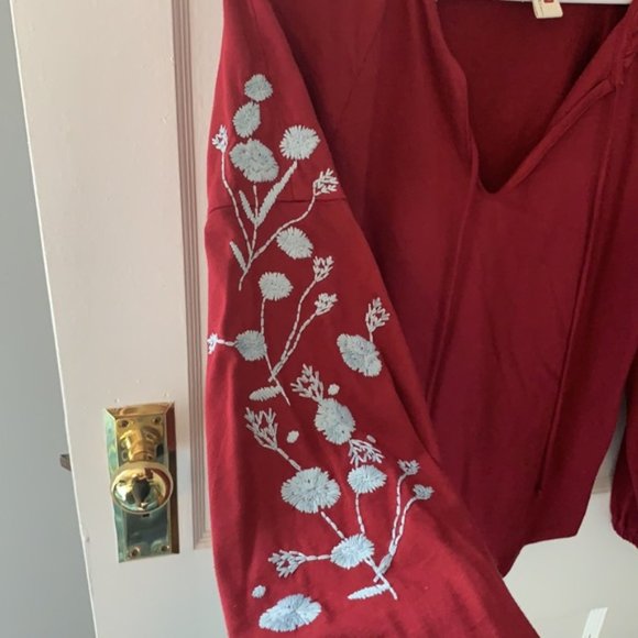 Anthropologie Dolan Fairytale Embroidered Top in Excellent Condition, Size XS - Picture 4 of 5